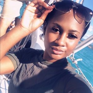 Meet your Posher, Laneise